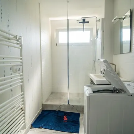 La Madeleine De Proust - Joli 3 Pieces Avec Parking Prive 아파트