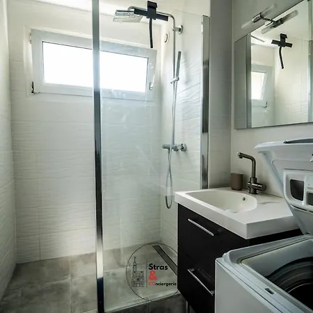 شقة La Madeleine De Proust - Joli 3 Pieces Avec Parking Prive