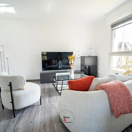 アパート La Madeleine De Proust - Joli 3 Pieces Avec Parking Prive ストラスブール